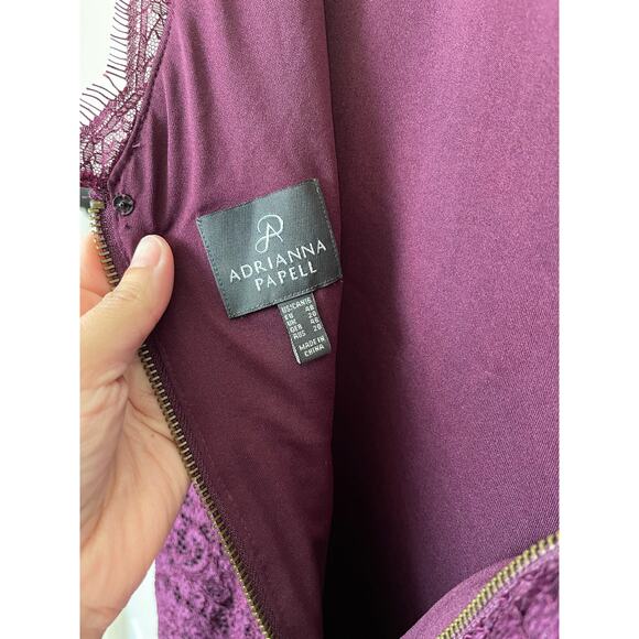 NWT Adrianna Papell Women’s Size 16 Purple V-Back 3/4 Sleeve Lace Sheath Dress - Picture 5 of 13